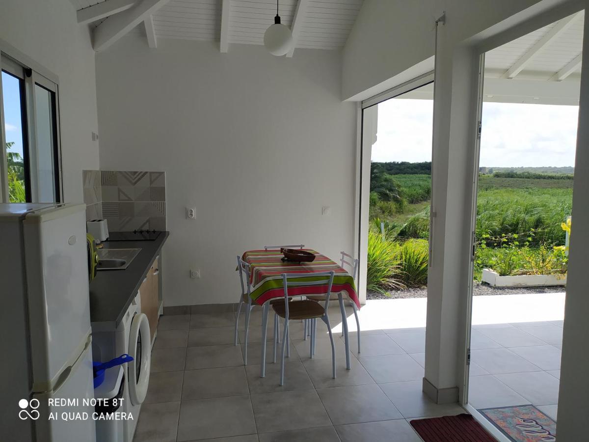Kaz A Klemence Gite Creole Avec Piscine Et Table Dhotes A Anse Bertrand Exterior photo